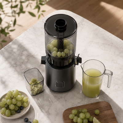 Fresh Smart HJ303 Extra-Wide Slow Masticating Juicer   The Juicer That Makes Family Juice Time a Joy met 155mm Chute, 2400ml Hopper, 200W Cold Press & Self Cleaning